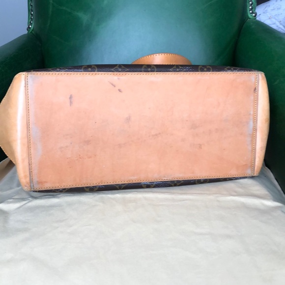 Louis Vuitton Cabas Mezzo - Picture 11 of 16